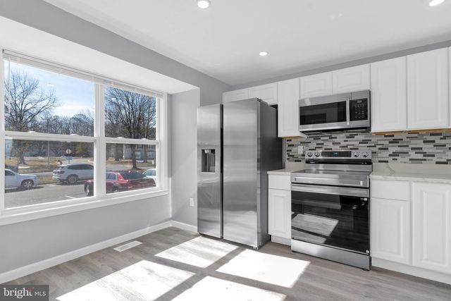 8750 RITCHBORO RD, District Heights, MD 20747