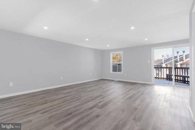 8750 RITCHBORO RD, District Heights, MD 20747