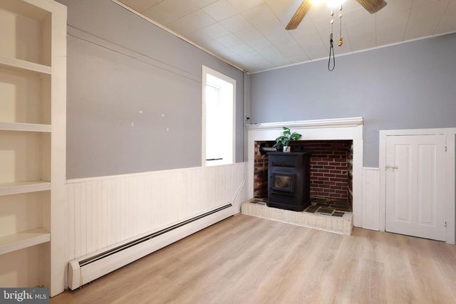 117 E MAIN ST, Rebersburg, PA 16872