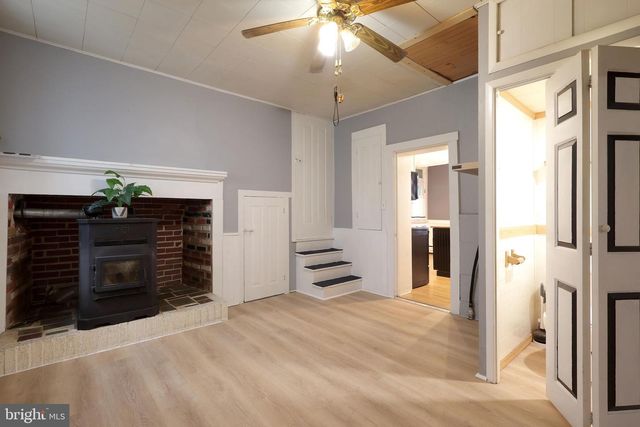 117 E MAIN ST, Rebersburg, PA 16872