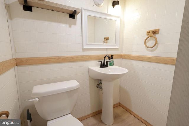 117 E MAIN ST, Rebersburg, PA 16872