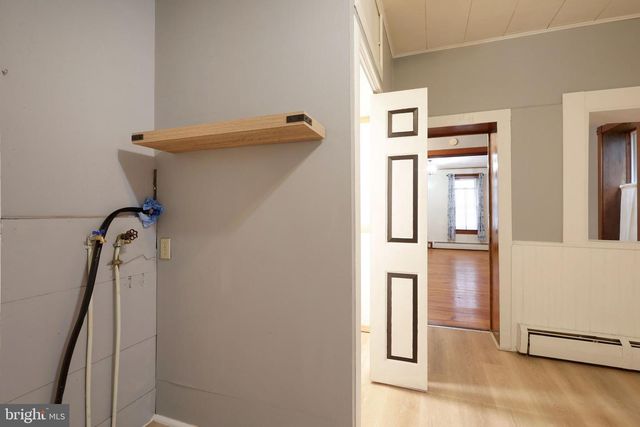 117 E MAIN ST, Rebersburg, PA 16872