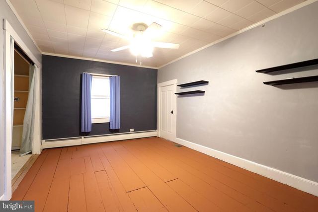 117 E MAIN ST, Rebersburg, PA 16872