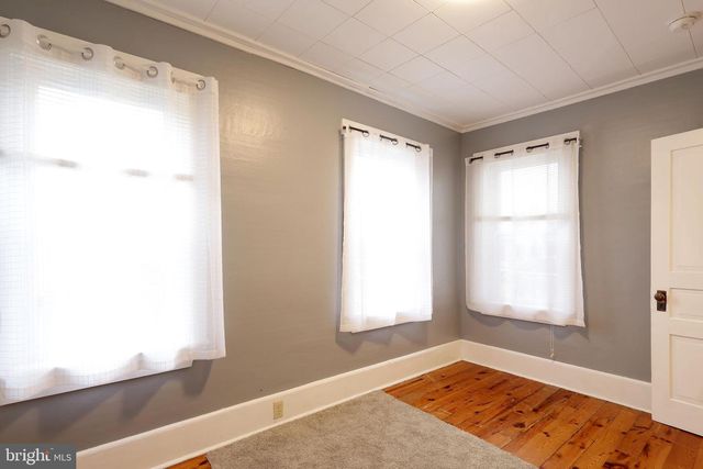 117 E MAIN ST, Rebersburg, PA 16872