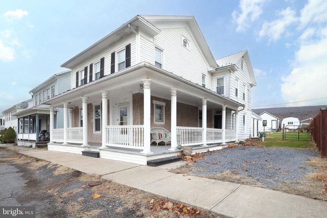 117 E MAIN ST, Rebersburg, PA 16872