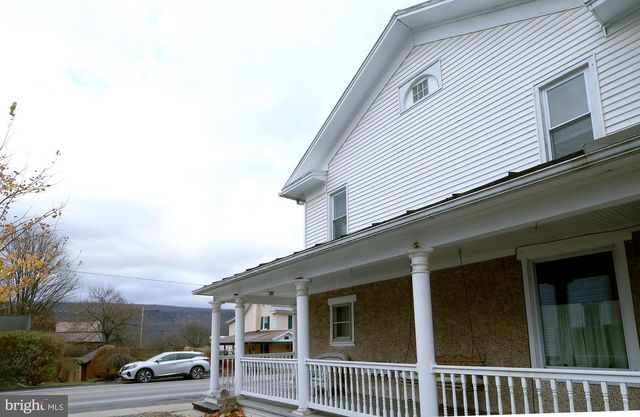 117 E MAIN ST, Rebersburg, PA 16872