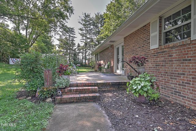 3155 Erwin Highway, Afton, TN 37616