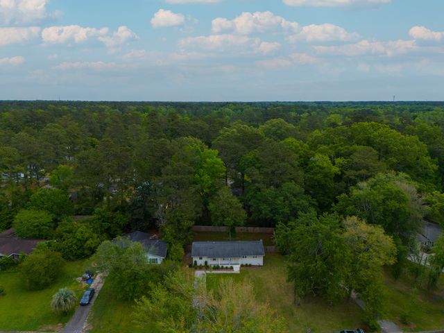 308 Forest Circle, Summerville, SC 29483