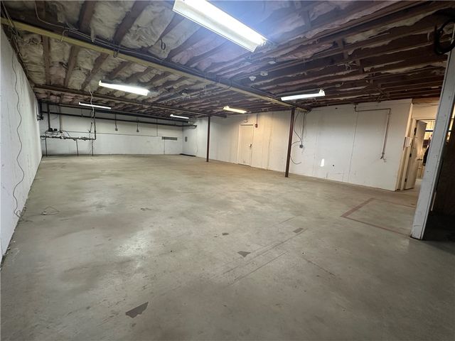 1296 Park Avenue, Cranston, RI 02910