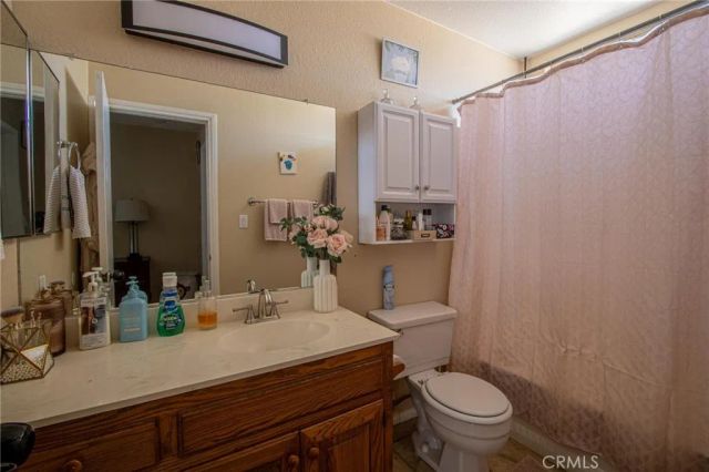 7469 Madera Avenue, Hesperia, CA 92345