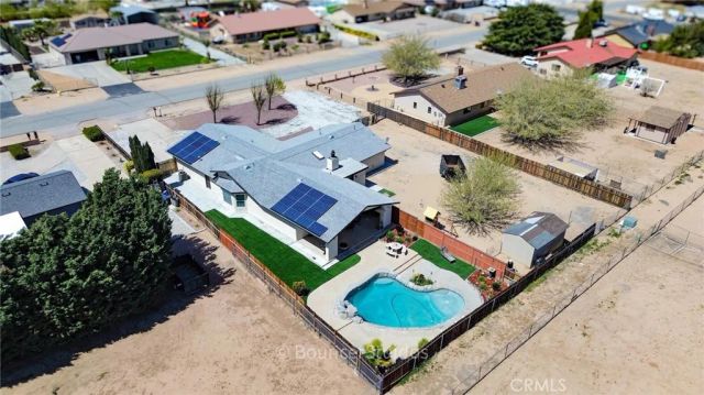 7469 Madera Avenue, Hesperia, CA 92345