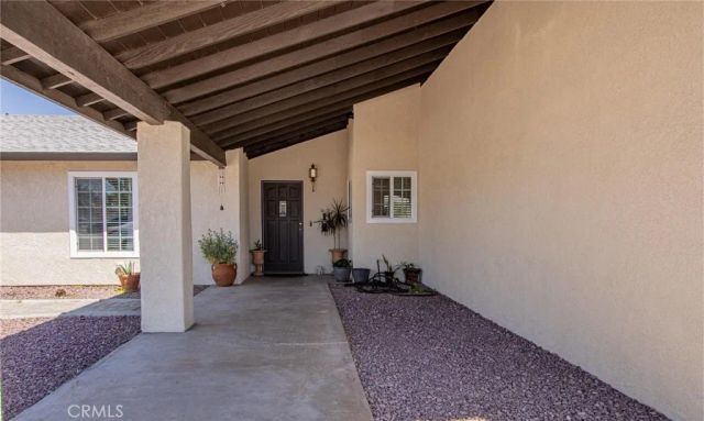 7469 Madera Avenue, Hesperia, CA 92345