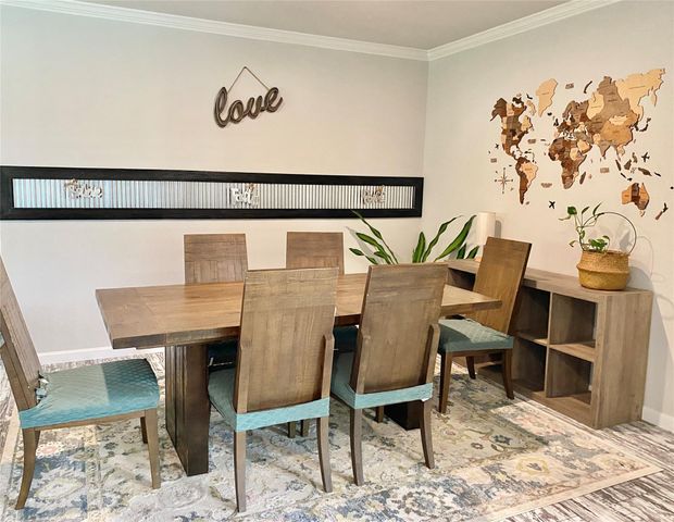 1093 County Road 205 RD, Giddings, TX 78942