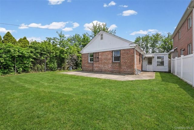 151-67 27th Avenue, Flushing, NY 11354