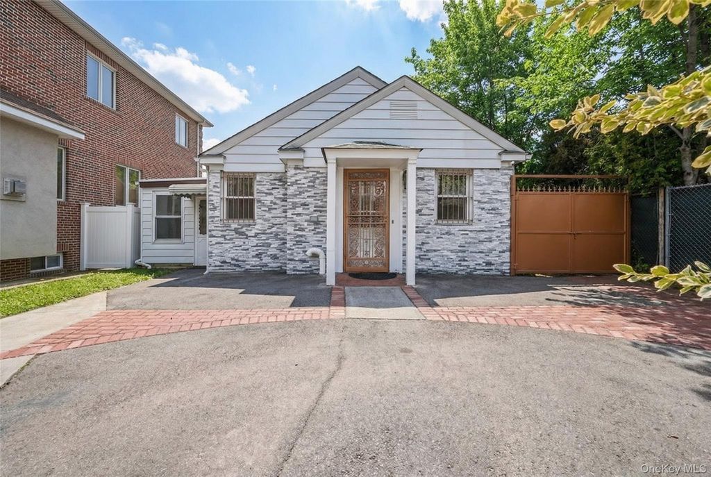 151-67 27th Avenue, Flushing, NY 11354