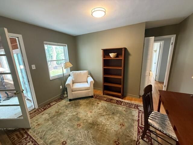 31180 E Rutland Street, Beverly Hills, MI 48025