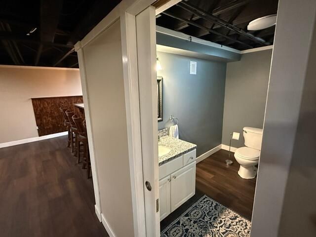 31180 E Rutland Street, Beverly Hills, MI 48025