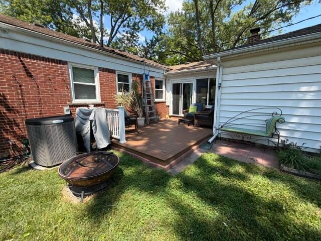 31180 E Rutland Street, Beverly Hills, MI 48025