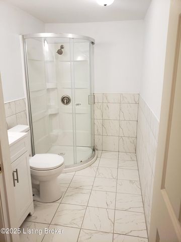 205 Broadway St, Chaplin, KY 40012