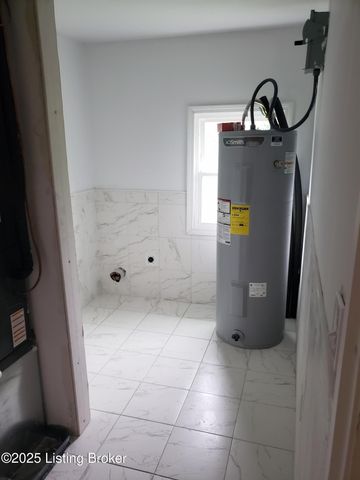 205 Broadway St, Chaplin, KY 40012