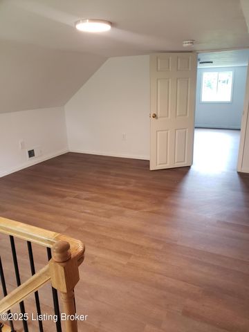 205 Broadway St, Chaplin, KY 40012