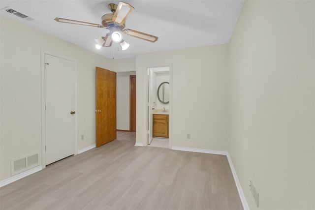 421 Pebblecreek Drive, Garland, TX 75040