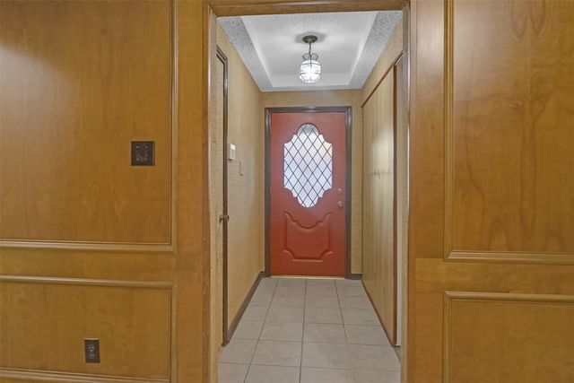 421 Pebblecreek Drive, Garland, TX 75040