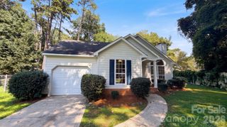 6223 Sunbridge Court, Charlotte, NC 28269