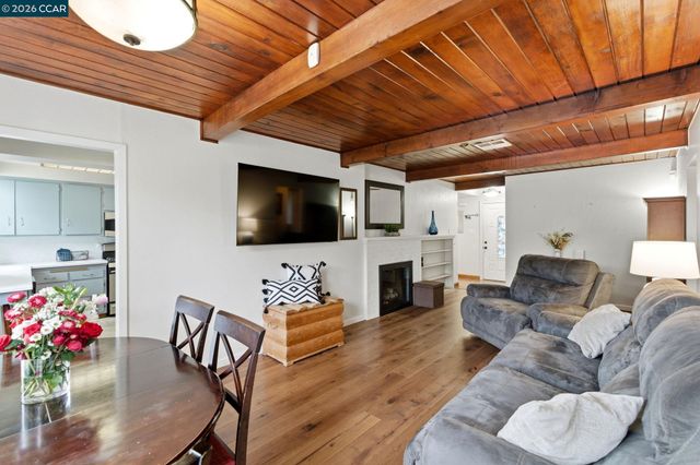 9 Morello Heights Dr, Martinez, CA 94553