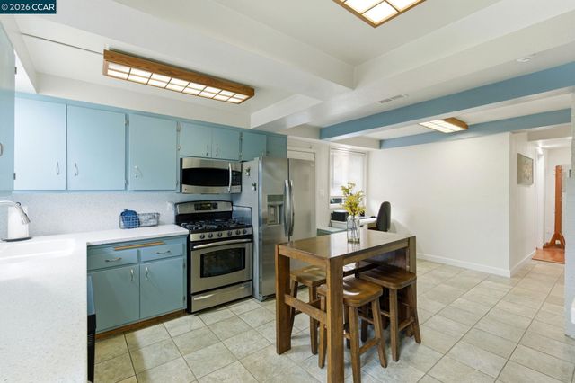 9 Morello Heights Dr, Martinez, CA 94553