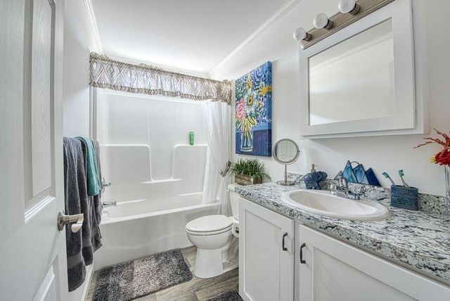 16 Jason Way 16, West Bridgewater, MA 02379