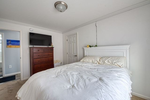 16 Jason Way 16, West Bridgewater, MA 02379