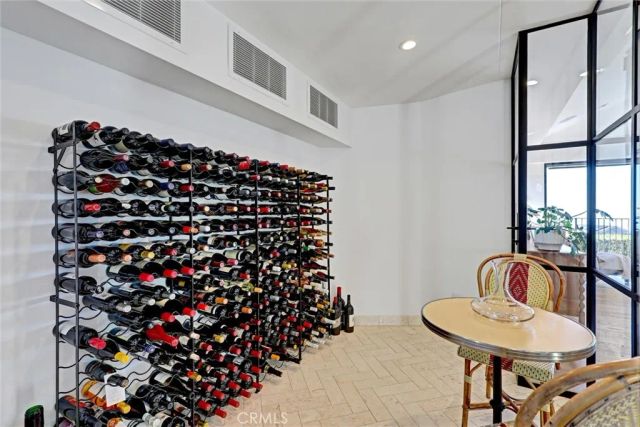 4 S Vista De La Luna, Laguna Beach, CA 92651