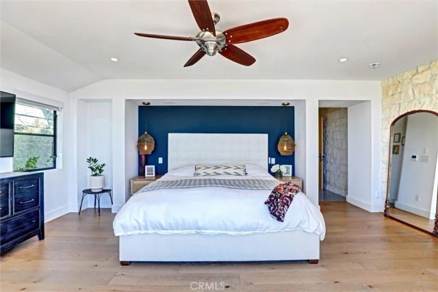 4 S Vista De La Luna, Laguna Beach, CA 92651