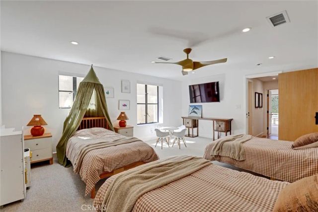 4 S Vista De La Luna, Laguna Beach, CA 92651