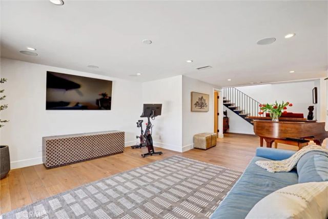 4 S Vista De La Luna, Laguna Beach, CA 92651