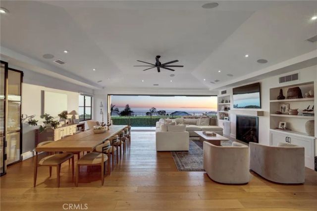 4 S Vista De La Luna, Laguna Beach, CA 92651