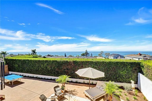 4 S Vista De La Luna, Laguna Beach, CA 92651