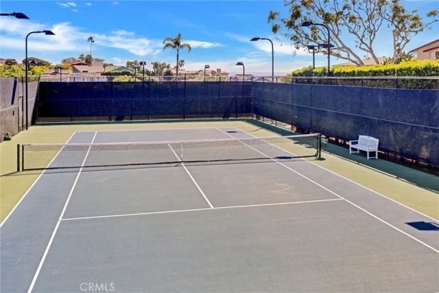 4 S Vista De La Luna, Laguna Beach, CA 92651