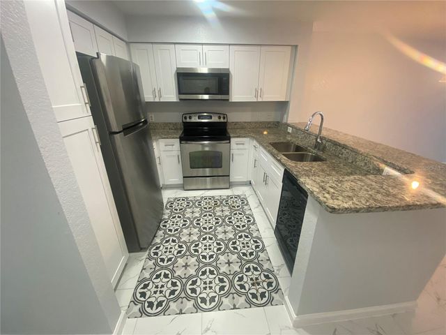 13838 FAIRWAY ISLAND DRIVE 1413, Orlando, FL 32837