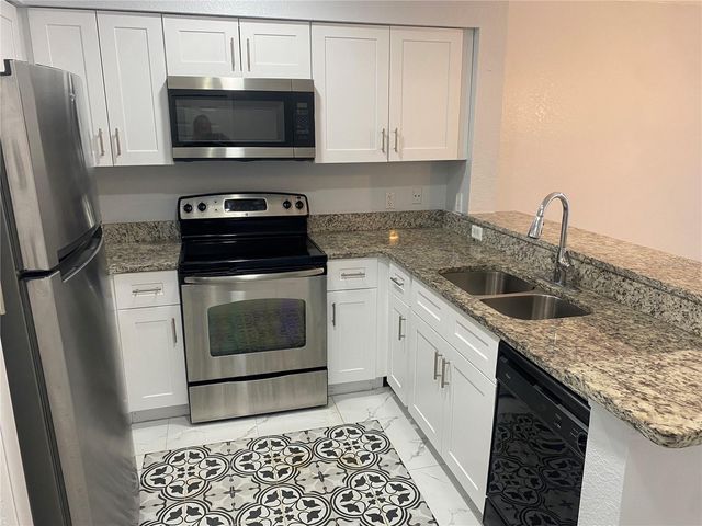 13838 FAIRWAY ISLAND DRIVE 1413, Orlando, FL 32837