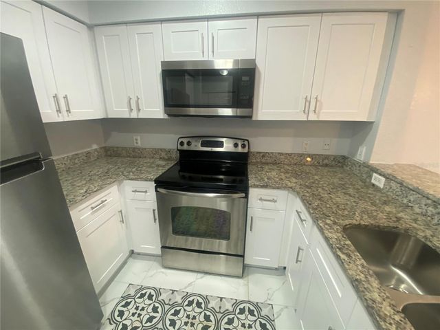 13838 FAIRWAY ISLAND DRIVE 1413, Orlando, FL 32837