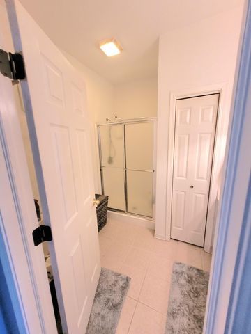 5480 Victoria Place, Crown Point, IN 46307