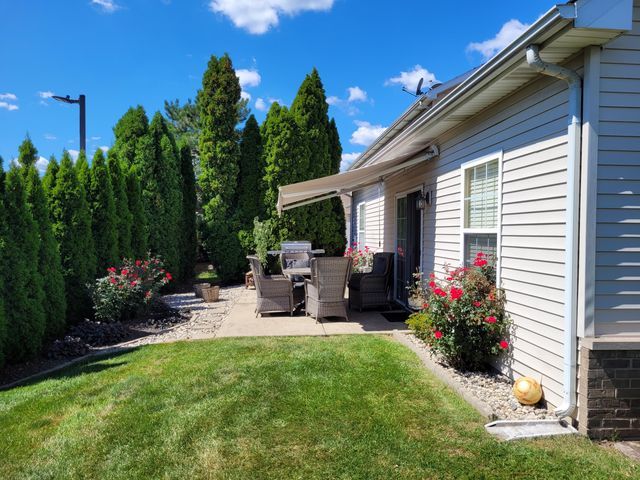 5480 Victoria Place, Crown Point, IN 46307