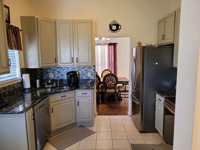 5480 Victoria Place, Crown Point, IN 46307