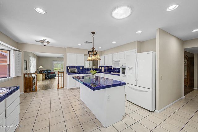 10606 W CAMPANA Drive, Sun City, AZ 85351
