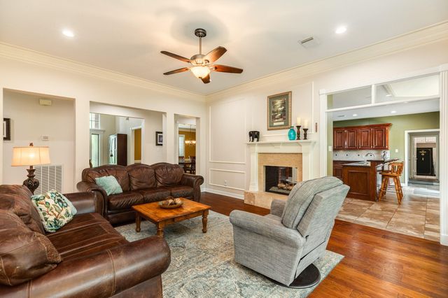 14618 Sandy Creek Drive, Houston, TX 77070