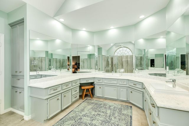 14618 Sandy Creek Drive, Houston, TX 77070
