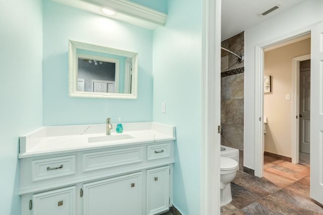 14618 Sandy Creek Drive, Houston, TX 77070