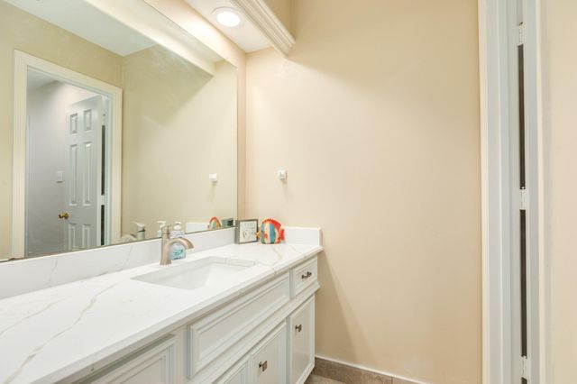 14618 Sandy Creek Drive, Houston, TX 77070